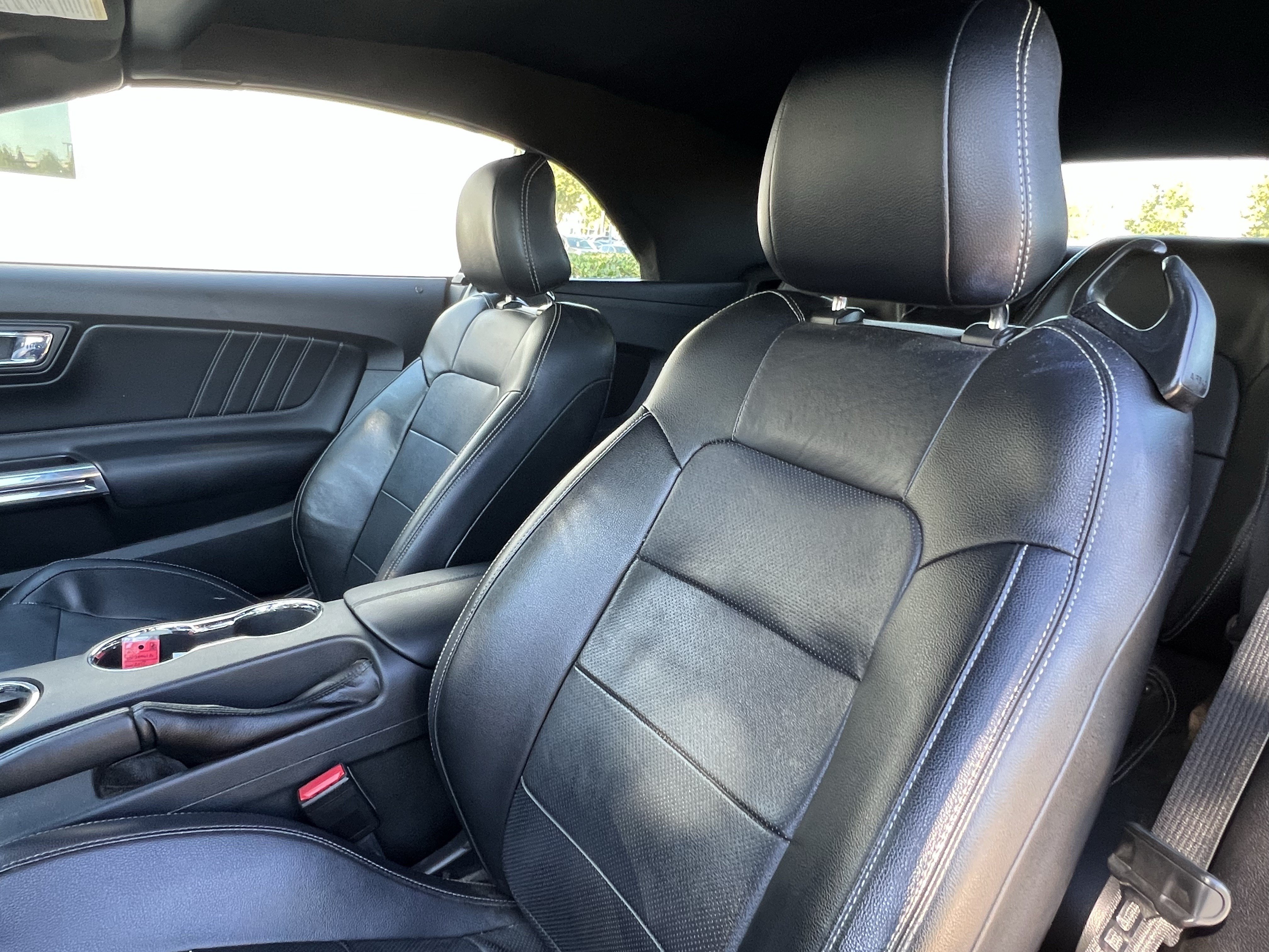 Used 2017 Ford Mustang Premium RWD image 16