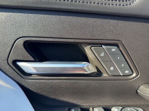 Used 2024 GMC Hummer EV 2X AWD/4WD image 12