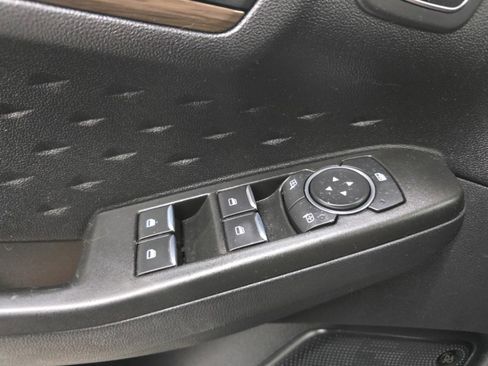 Used 2020 Ford Escape Titanium AWD/4WD image 31