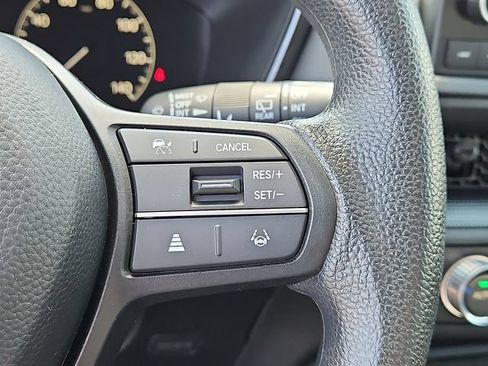 Used 2023 Honda CR-V EX image 23