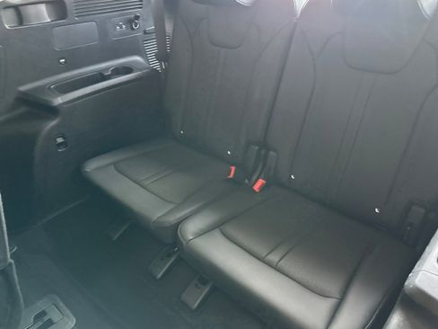 Used 2022 Kia Sorento S FWD image 16