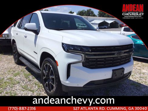 Used 2021 Chevrolet Tahoe RST w/ Luxury Package RWD image 1