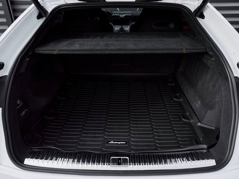 Used 2024 Lamborghini Urus Performante image 25