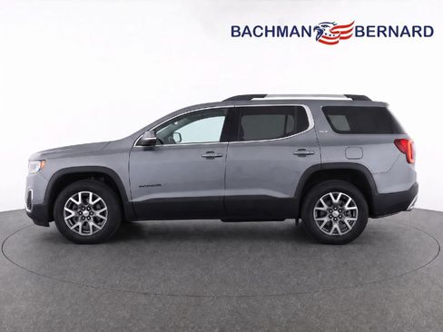 Used 2021 GMC Acadia SLT w/ Preferred Package AWD/4WD image 4