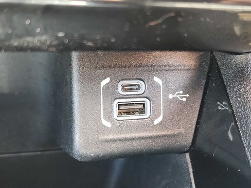 Certified 2023 Jeep Compass Latitude w/ Sun and Sound Group AWD/4WD image 24