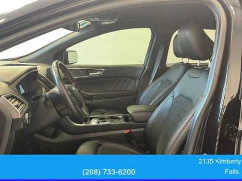 Used 2022 Ford Edge ST-Line w/ Cold Weather Package image 13