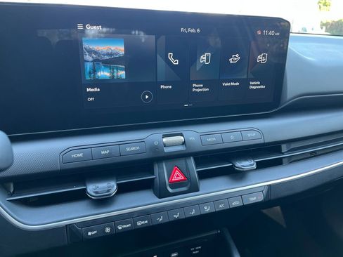 Used 2025 Kia K4 LXS image 17