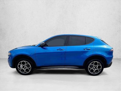Used 2025 Alfa Romeo Tonale AWD/4WD image 6