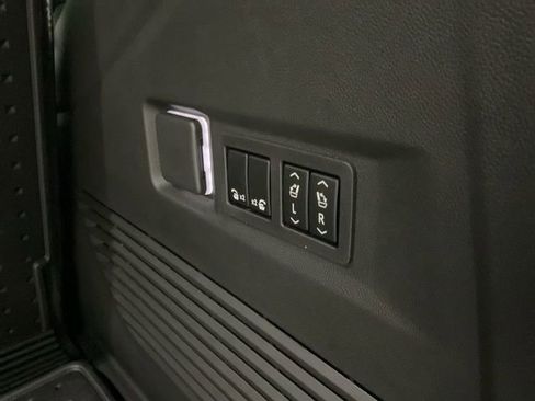 New 2026 Chevrolet Tahoe Premier w/ Sun And Tow Package image 34