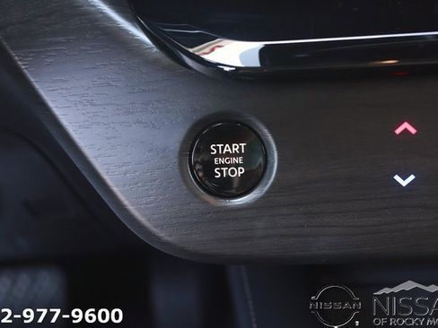 New 2025 Nissan Murano Platinum w/ Cargo Package image 24