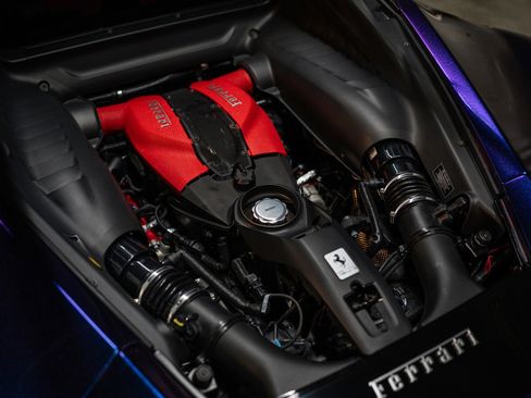 Used 2021 Ferrari F8 Tributo image 25