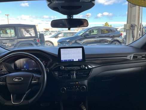Used 2023 Ford Escape ST-Line image 33