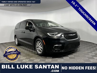 Used 2024 Chrysler Pacifica Touring-L