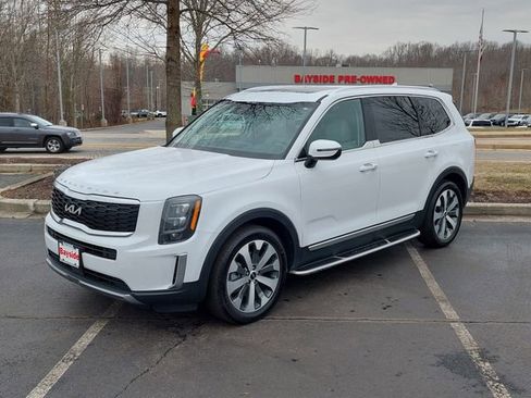 Used 2022 Kia Telluride EX w/ EX Premium Package image 7
