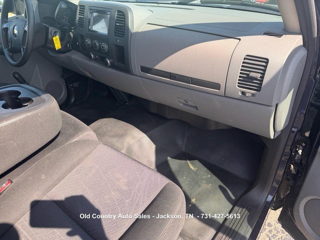 Used 2011 Chevrolet Silverado 1500 W/T w/ LS Package RWD image 14