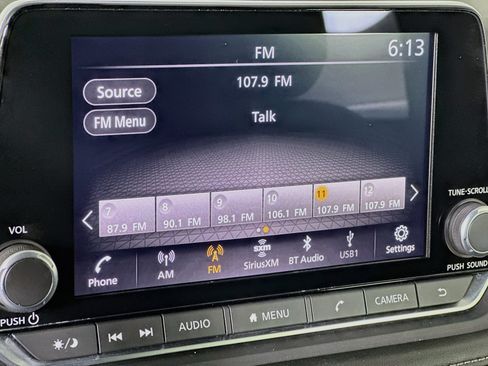 Used 2026 Nissan Rogue SV FWD image 21