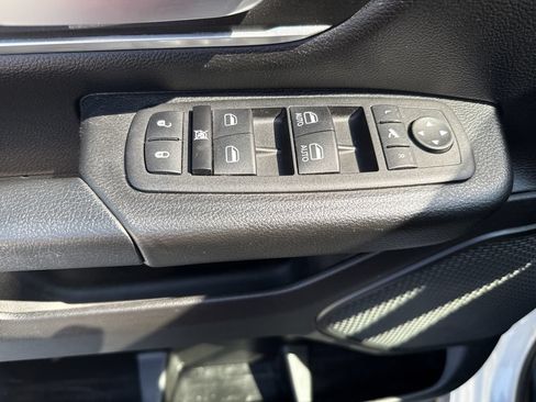 Used 2023 RAM 1500 Big Horn RWD image 11