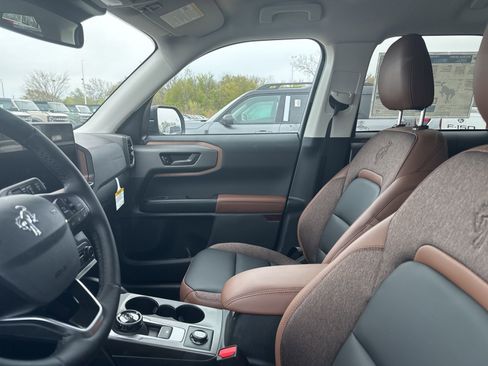New 2026 Ford Bronco Sport Outer Banks w/ Outer Banks Tech Package+ AWD/4WD image 31
