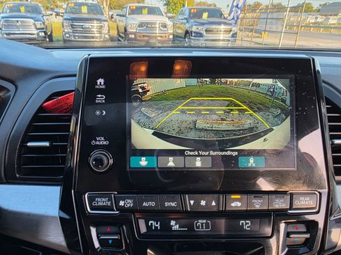 Used 2018 Honda Odyssey Elite image 25