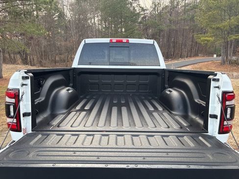 Used 2024 RAM 2500 Big Horn w/ Night Edition image 17