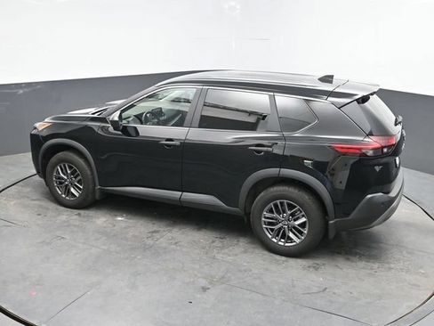 Used 2023 Nissan Rogue S AWD/4WD image 31