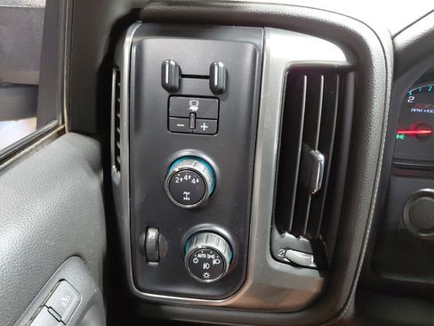 Used 2019 Chevrolet Silverado 2500 LTZ w/ Duramax Plus Package AWD/4WD image 45