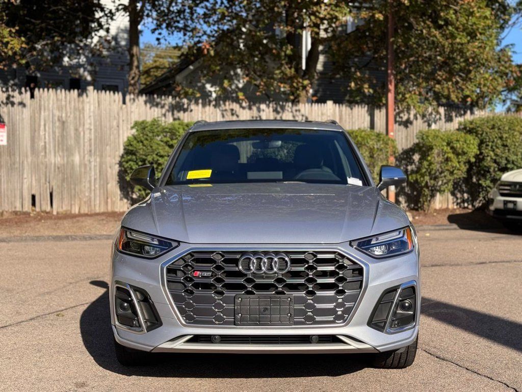 Used 2023 Audi SQ5 Premium Plus w/ Premium Plus Package AWD/4WD image 9