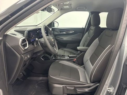 New 2026 Chevrolet TrailBlazer LS w/ LS Convenience Package FWD image 23