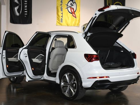 Used 2021 Audi Q3 2.0T Premium Plus w/ Premium Plus Package image 92