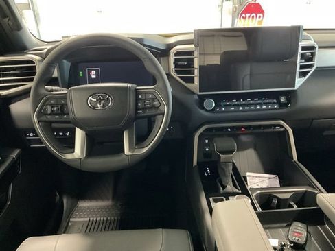 New 2026 Toyota Tundra Limited AWD/4WD image 21