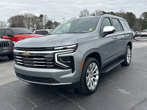 Used 2025 Chevrolet Tahoe Premier image 4