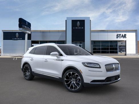 Used 2022 Lincoln Nautilus Reserve image 7