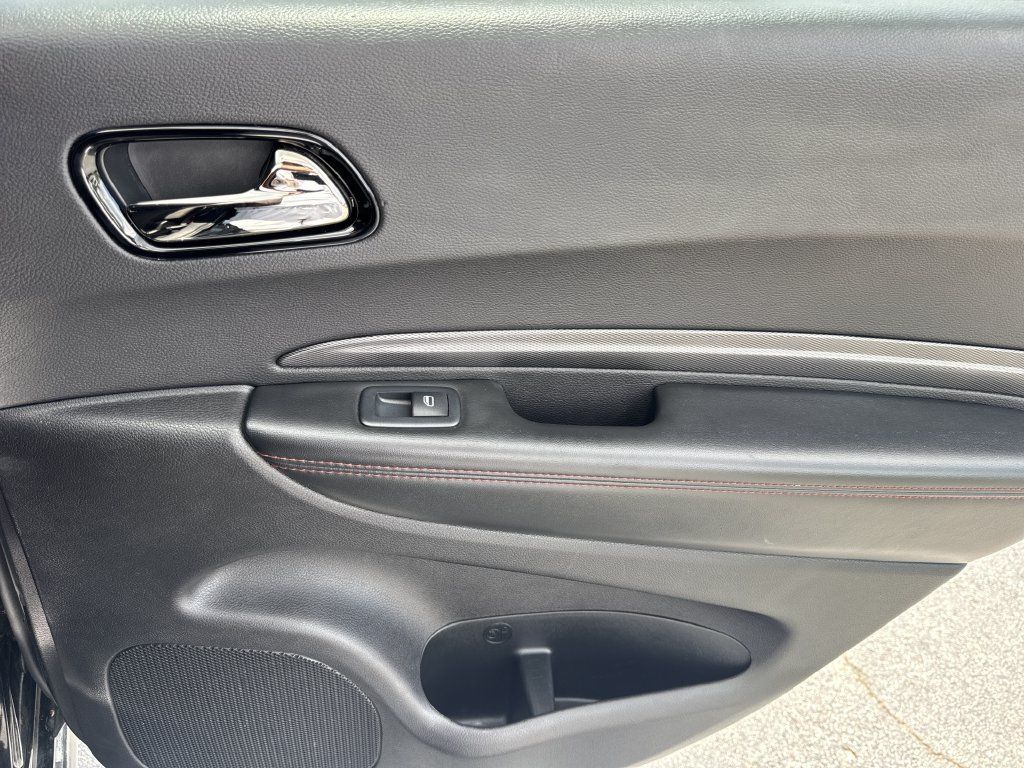 Used 2023 Dodge Durango GT AWD/4WD image 15