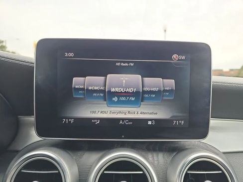 Used 2017 Mercedes-Benz C 300 4MATIC Cabriolet image 24