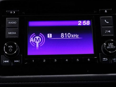 Certified 2022 Honda HR-V LX image 32