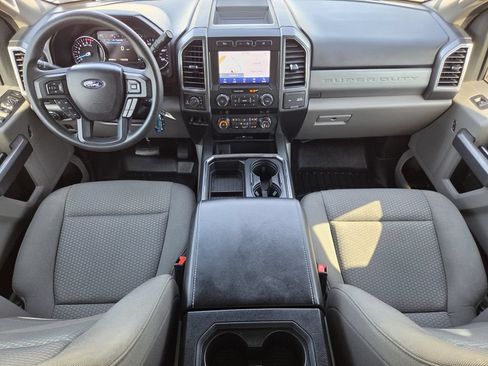 Used 2020 Ford F250 XLT w/ Tremor Off-Road Package AWD/4WD image 12