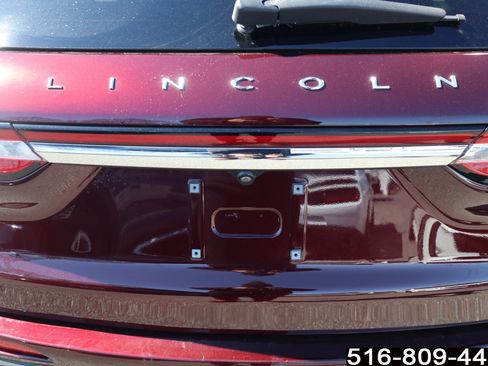 Used 2020 Lincoln Corsair Standard w/ Premium Package image 36