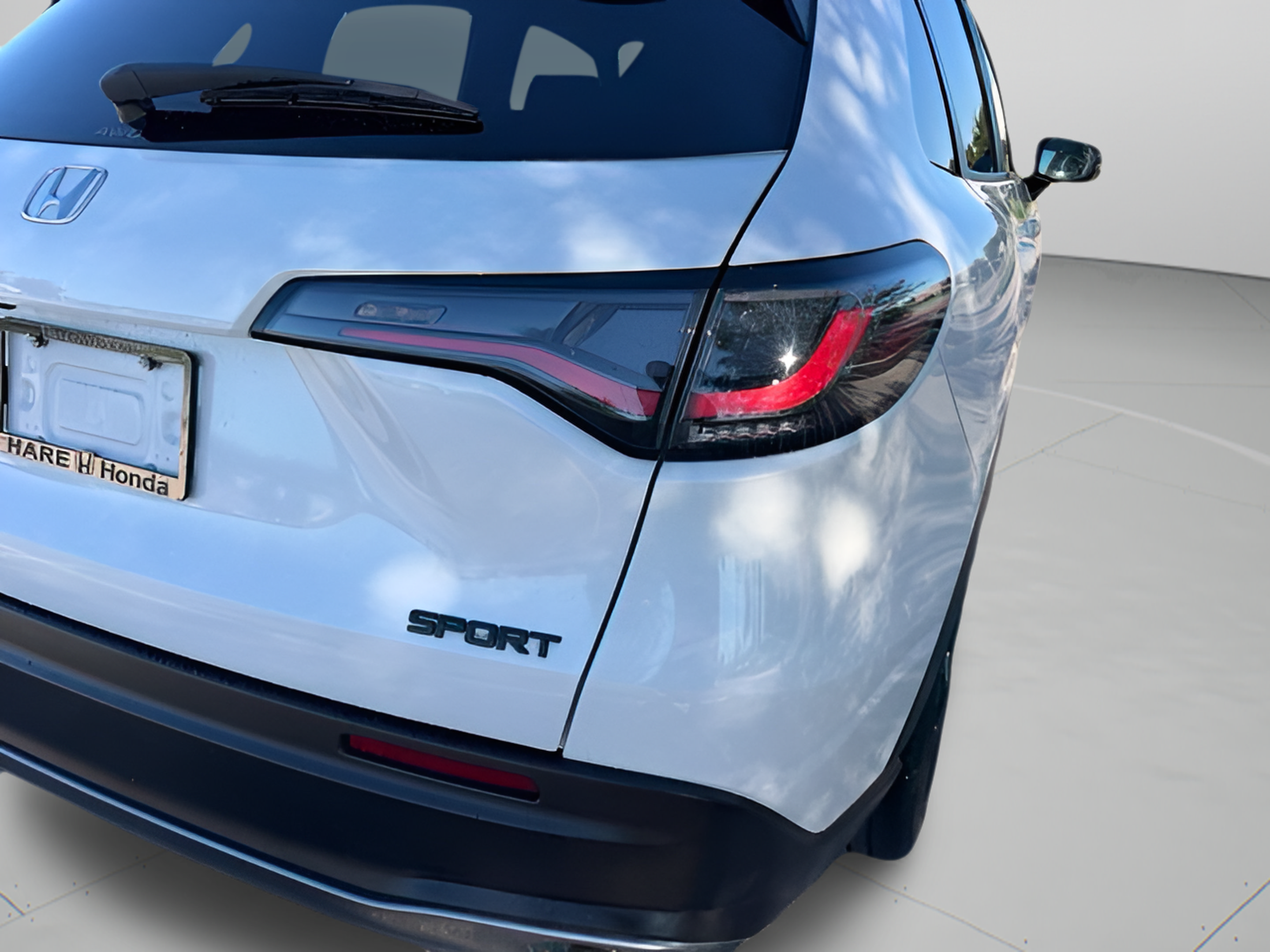 Certified 2025 Honda HR-V Sport image 29