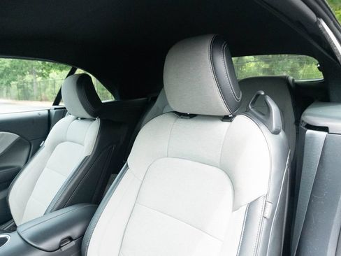 Used 2024 Ford Mustang Convertible RWD image 18