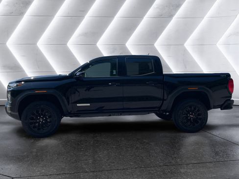 New 2026 GMC Canyon Elevation AWD/4WD image 3