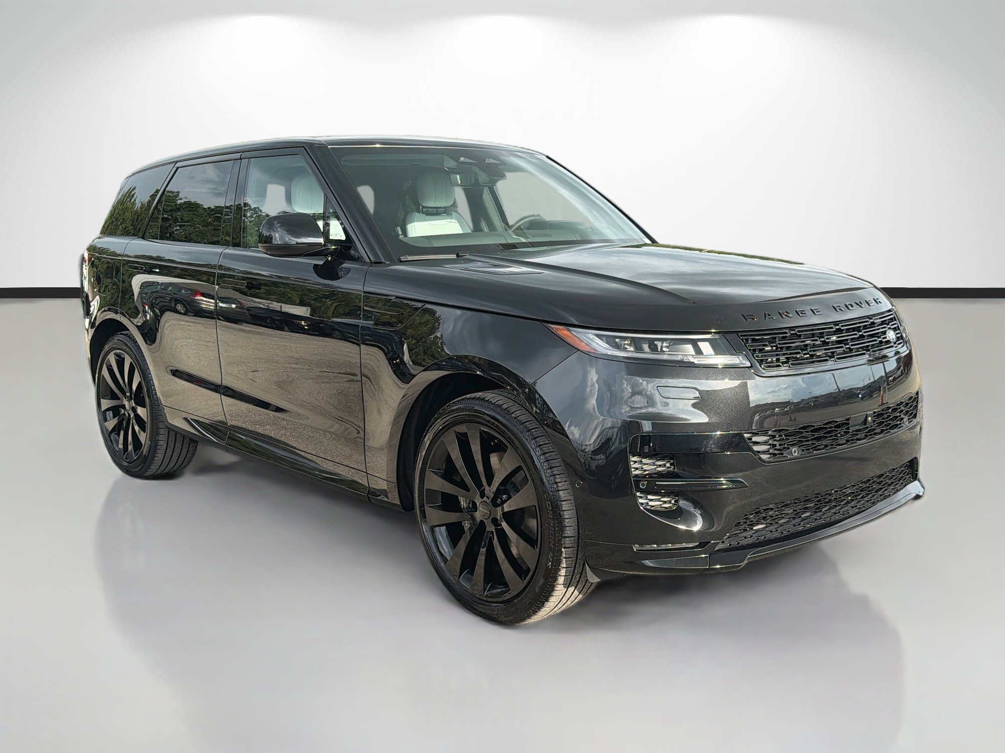 New 2027 Land Rover Range Rover Sport Dynamic SE AWD/4WD image 7