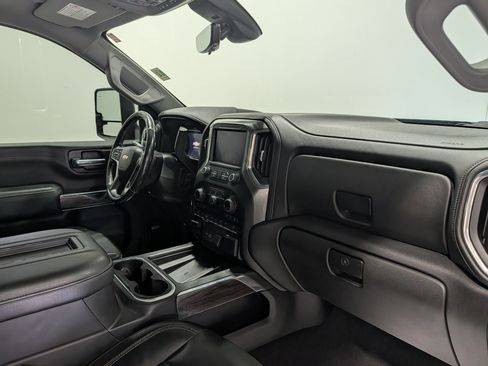 Used 2020 Chevrolet Silverado 2500 LTZ w/ LTZ Premium Package AWD/4WD image 20