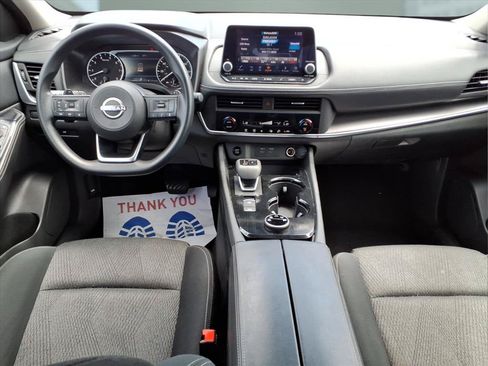 Used 2024 Nissan Rogue SV AWD/4WD image 19