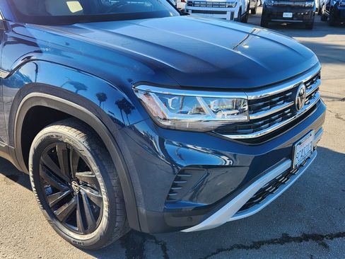 Used 2022 Volkswagen Atlas Cross Sport SE image 9