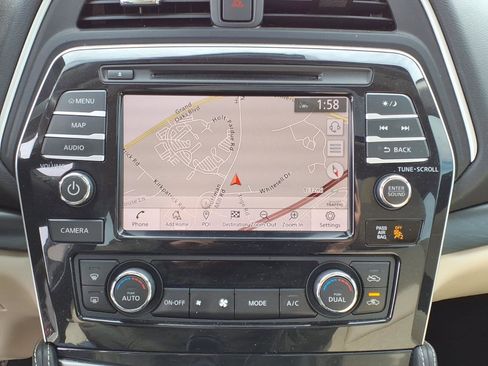 Used 2022 Nissan Maxima Platinum w/ Sport Mat Group image 13