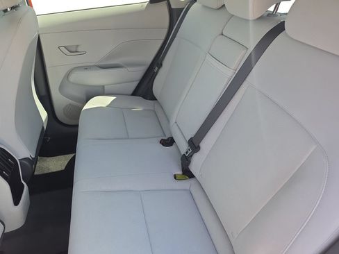 Used 2024 Hyundai Kona SEL FWD image 15