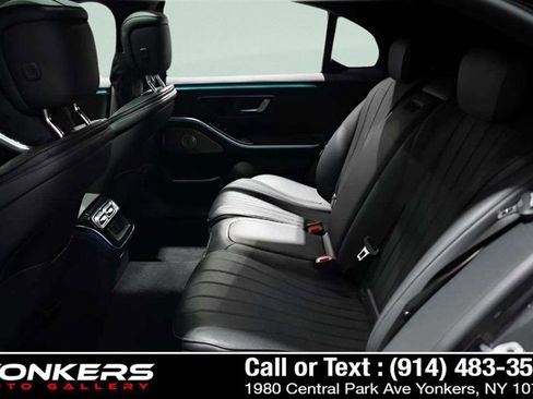 Used 2023 Mercedes-Benz S 500 4MATIC w/ AMG Line image 17