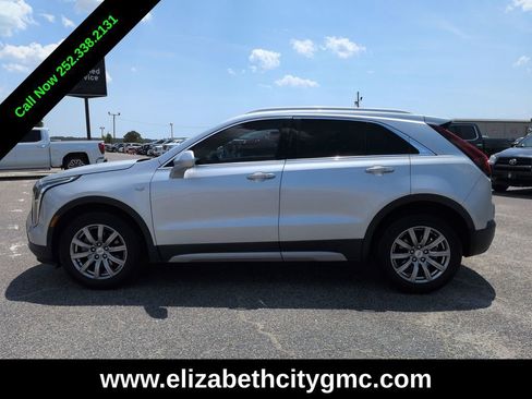 Used 2020 Cadillac XT4 Premium Luxury FWD image 7