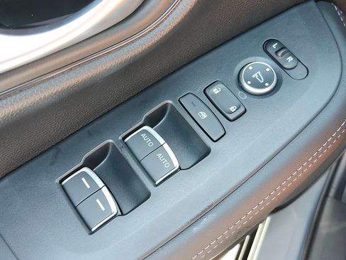 New 2026 Honda HR-V EX-L image 30