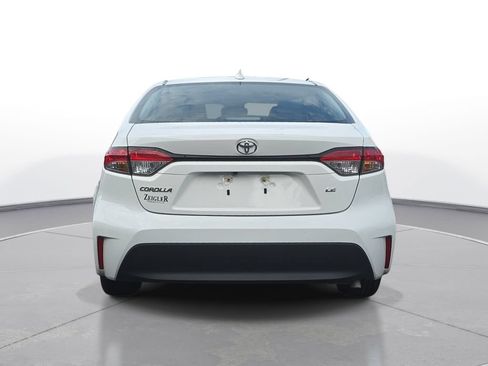 Used 2024 Toyota Corolla LE FWD image 6